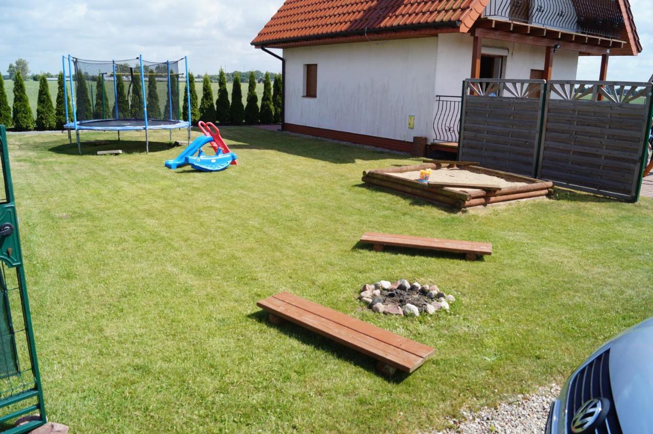 Domki Alex I Maciek Pleśna Exterior foto