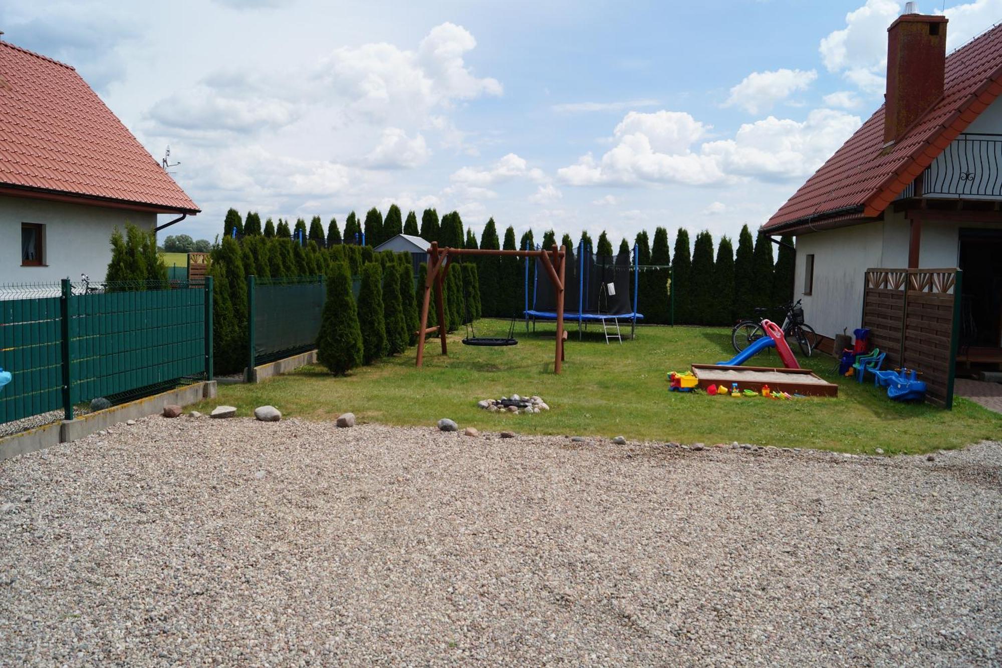 Domki Alex I Maciek Pleśna Exterior foto